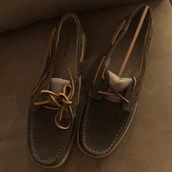 BRAND NEW BOAT SHOES Croft and Barrow - Picture 4 of 4